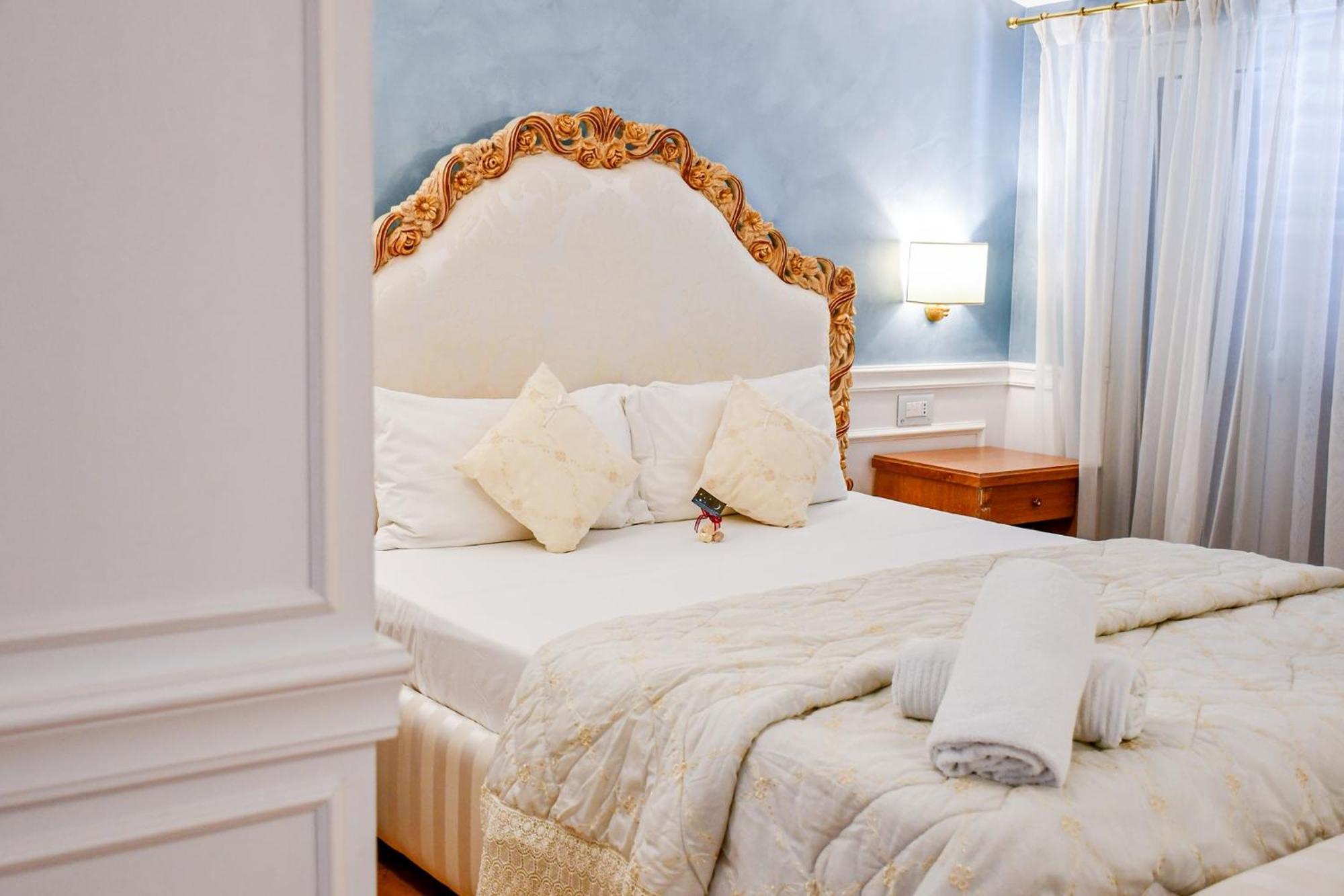 Tesoretto Hotel ปอจจาร์โด ภายนอก รูปภาพ
