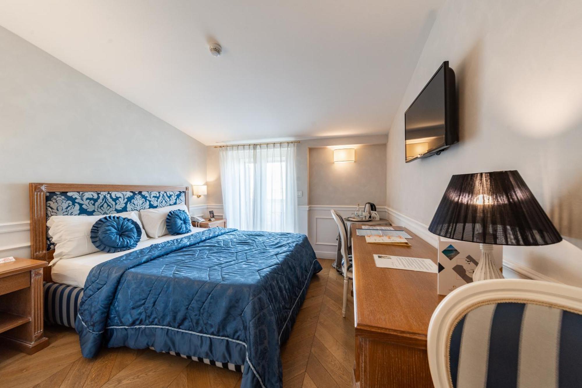 Tesoretto Hotel ปอจจาร์โด ภายนอก รูปภาพ